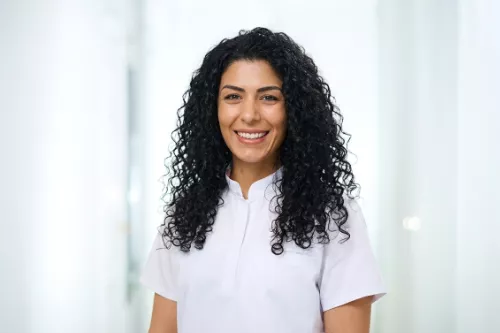 Dentalhygienikerin und Prophylaxe